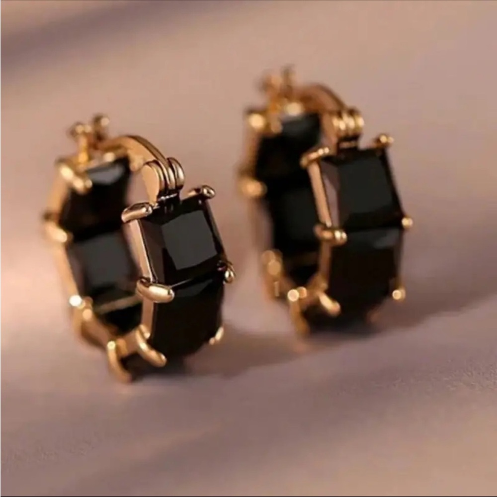 Vintage Luxury Black Synthetic Hoop Earrings for Women, Nickel-Free